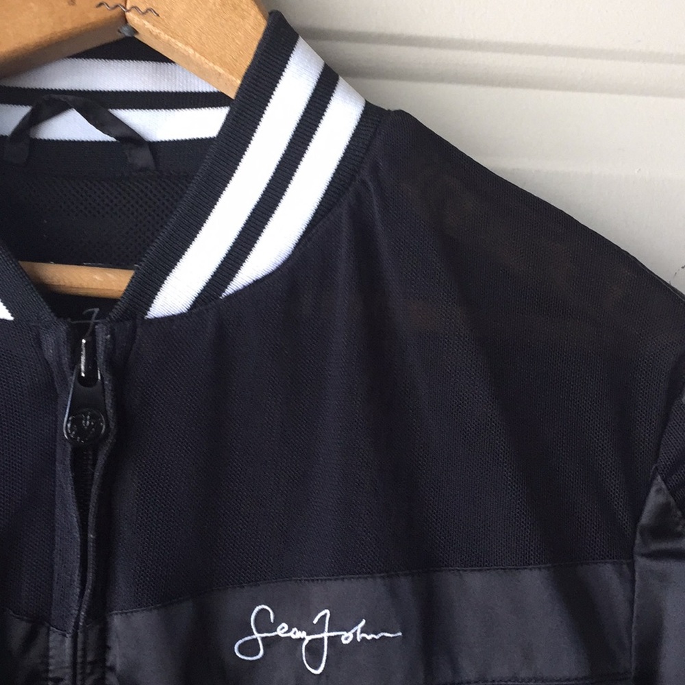 Sean Jean mesh panels crop bomber jacket - Picture 3 of 5